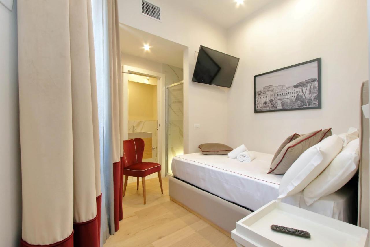 Monti Panisperna Suites Рим Екстериор снимка